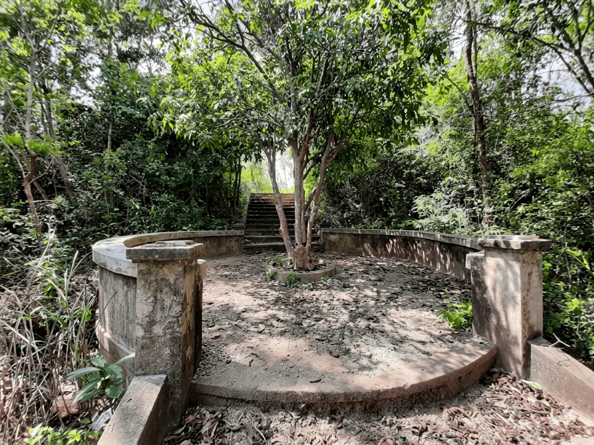 Di tích Chiến thắng Đồi 10