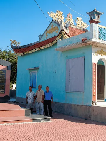Di tích Lăng Ông Nam Hải