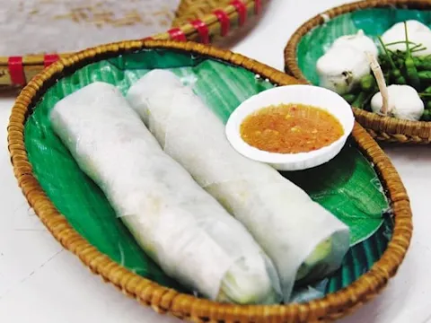 Bánh Cuốn