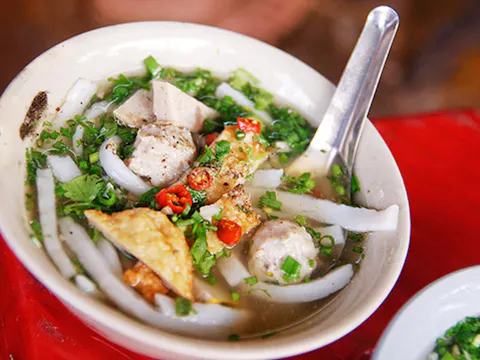 Bánh Canh Chả Cá