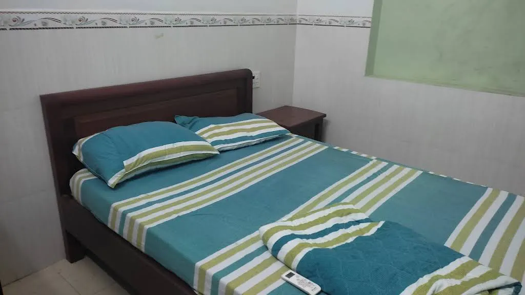 Khách Sạn Bách Yến