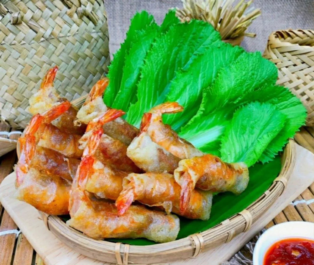 Thưởng thức chả ram tôm đất chuẩn vị Bình Định