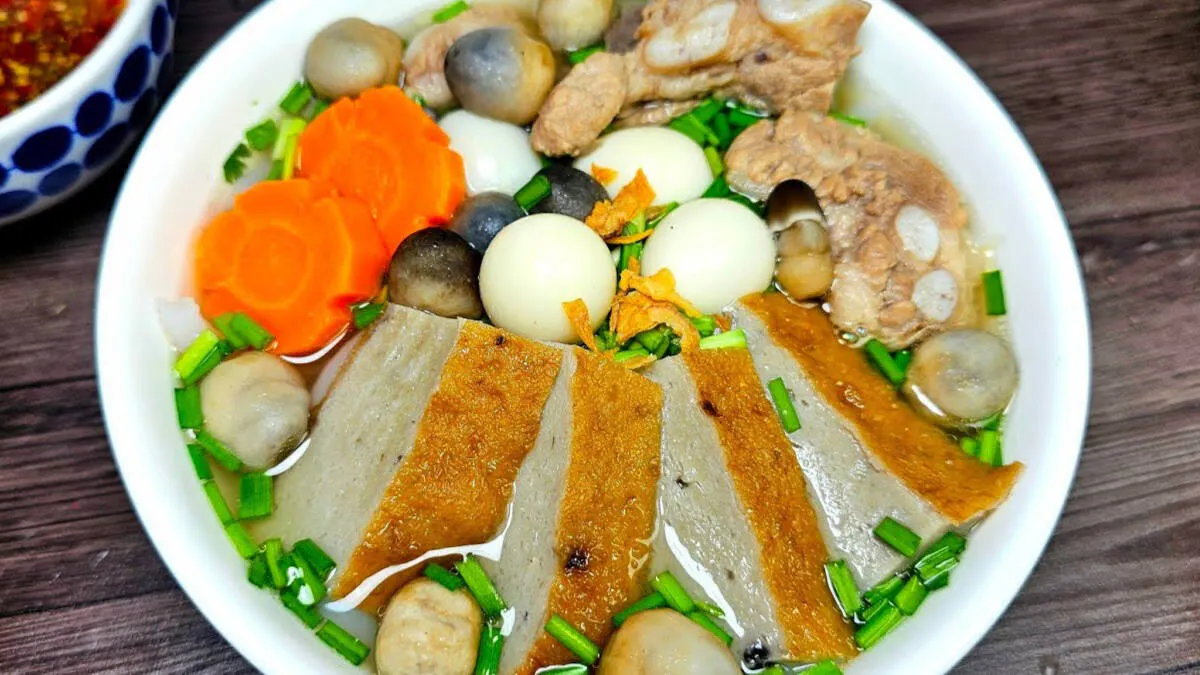 Cách Làm Bánh Canh Chả Cá Chuẩn Vị Bình Định