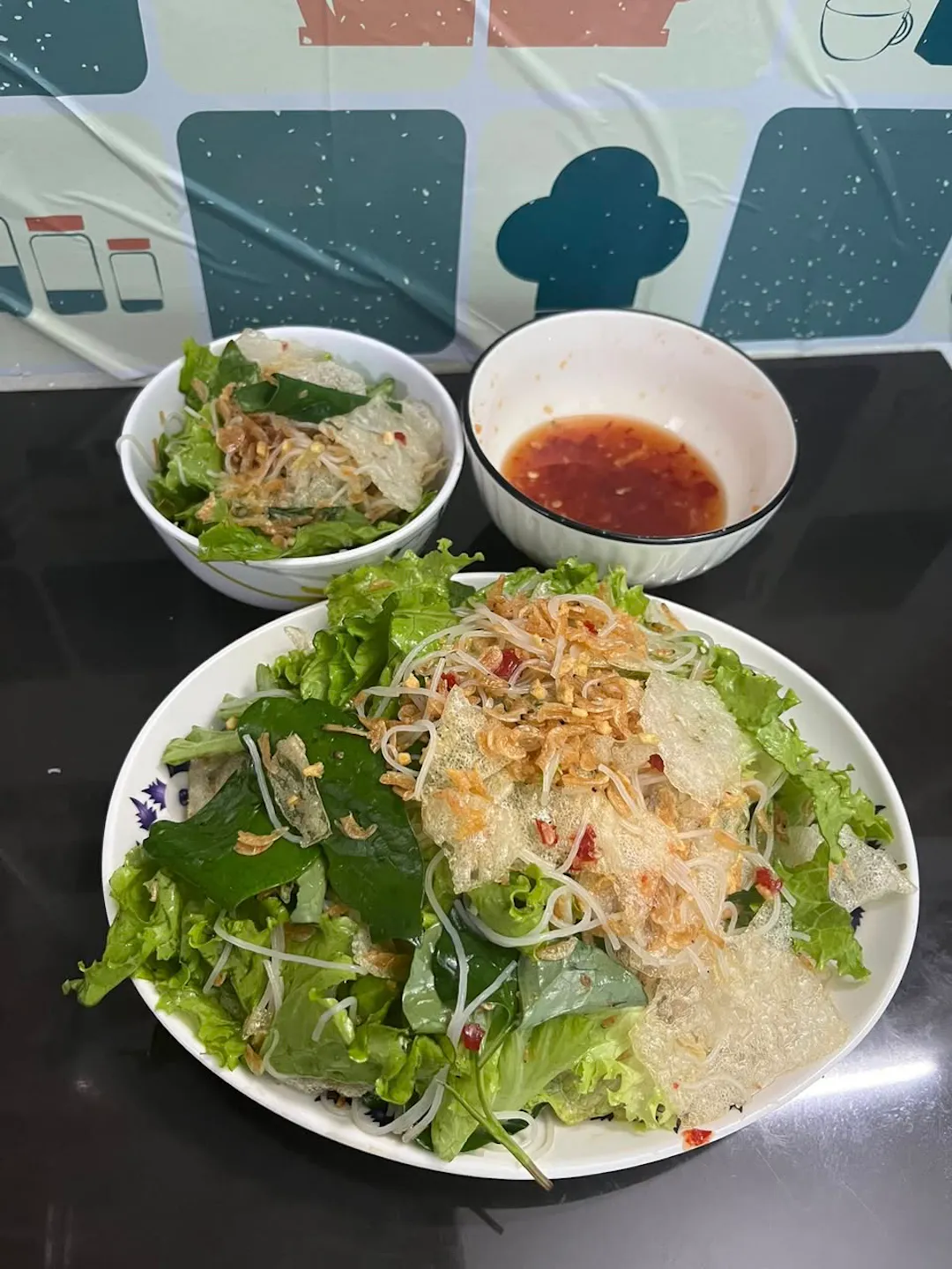 Cách làm bánh tráng trộn rau Bình Định ngon chuẩn vị xứ Nẫu