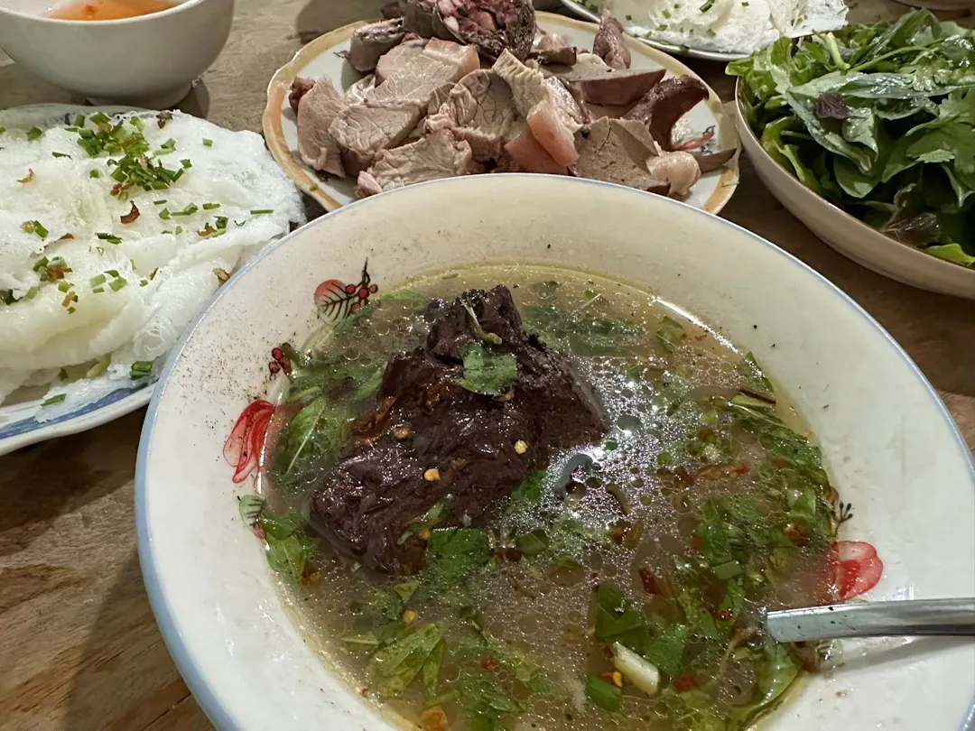 Trải Nghiệm Bánh Hỏi Nổi Danh Hoài Nhơn
