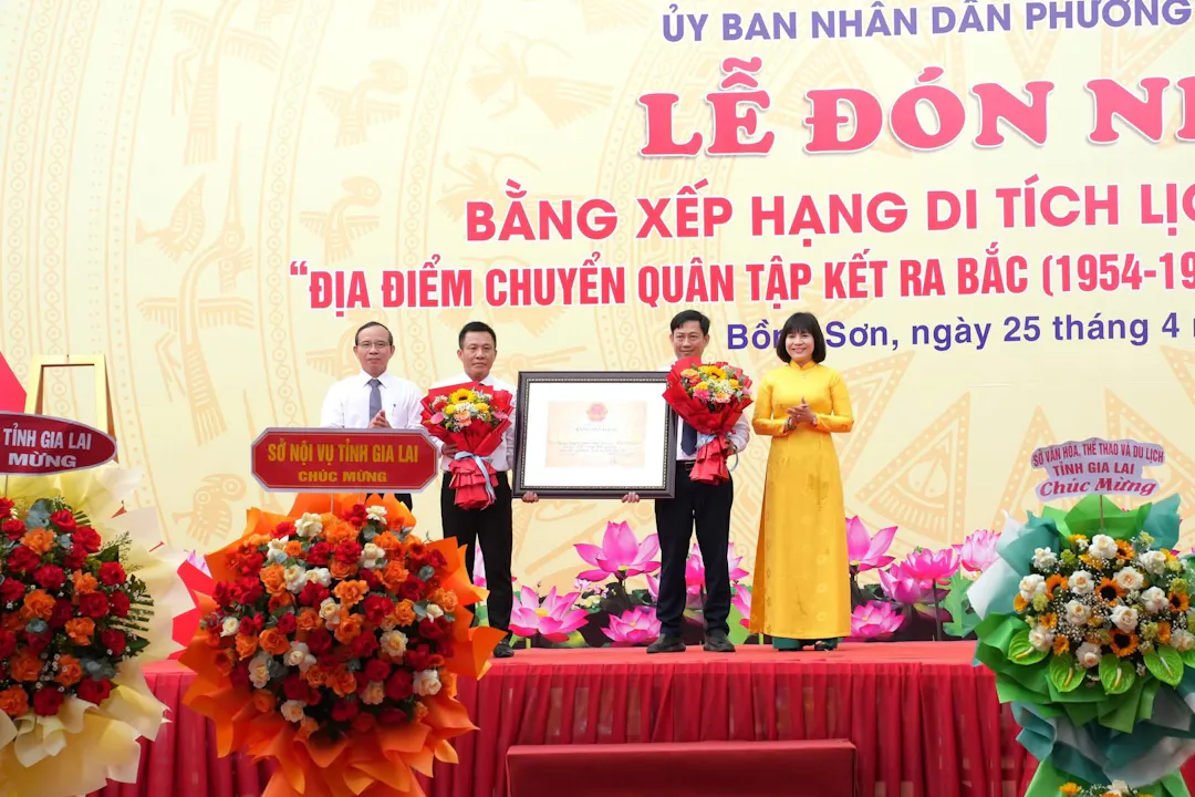Ảnh từ Hello Hoài Nhơn