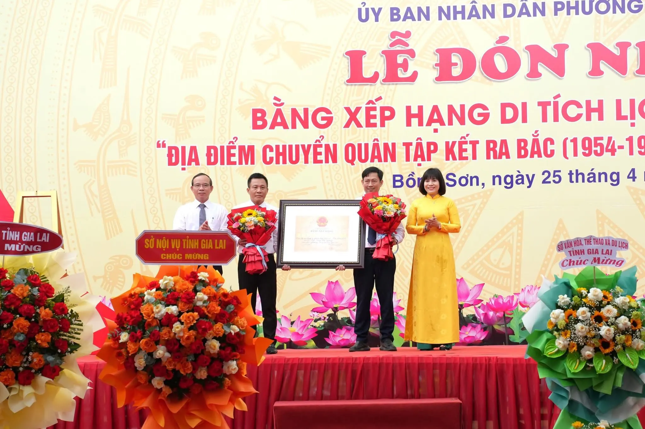 Ảnh từ Hello Hoài Nhơn