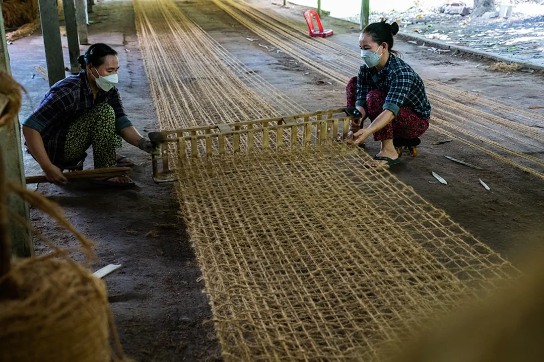 Khám Phá Làng Nghề Làm Thảm Xơ Dừa Tam Quan Hoài Nhơn