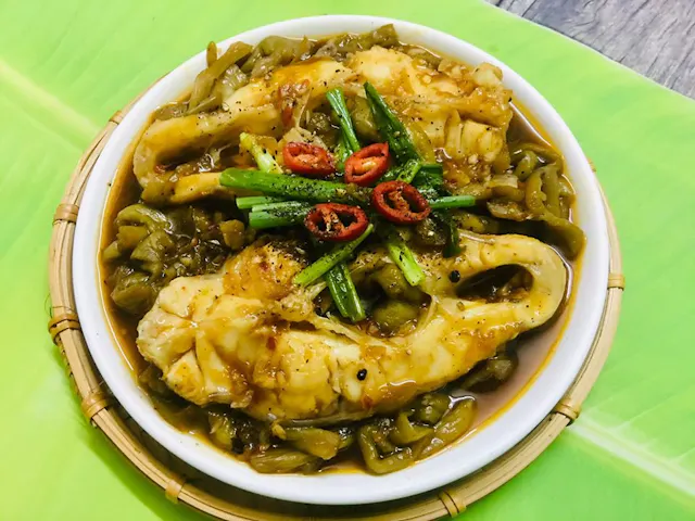 Cá Cờ Kho Dưa Môn