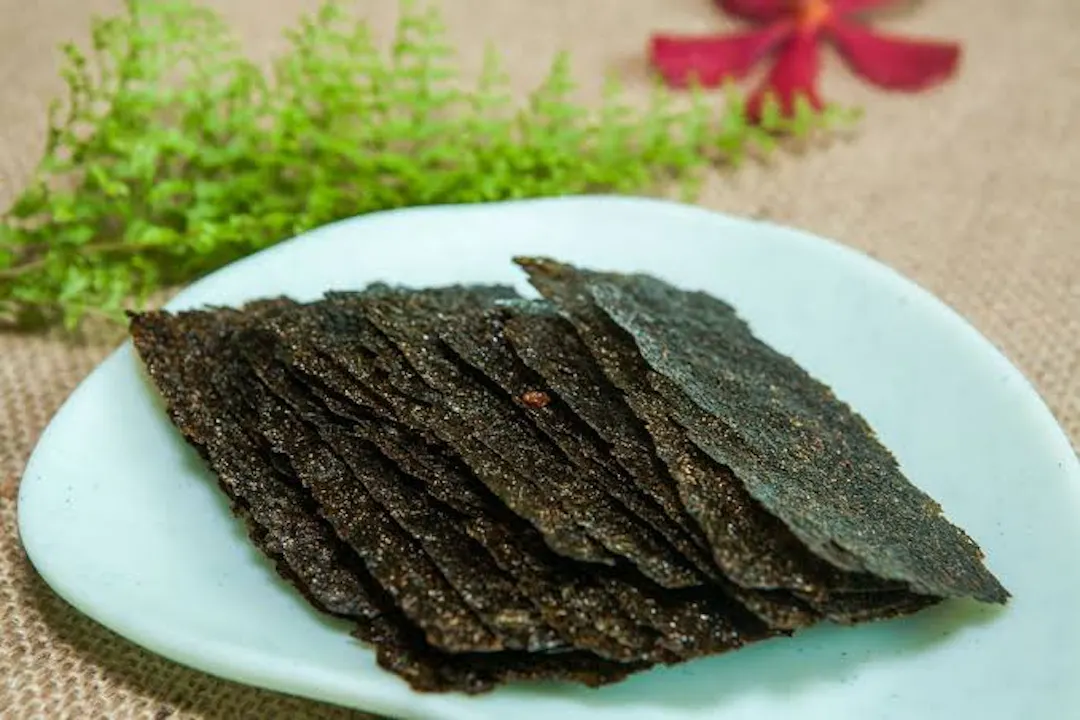 Rong Biển Khô Làm Gì Ngon? Top 5+ Món Ăn Bổ Dưỡng, Thanh Mát