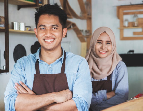 Pekerja workmate mendatkan tawaran pekerjaan