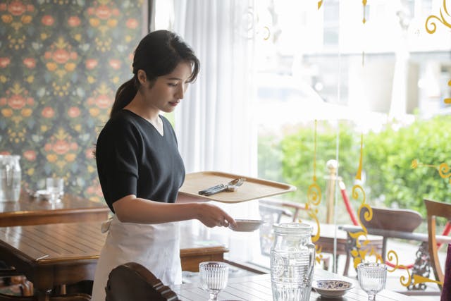 tantangan serta solusi dalam merekrut karyawan restoran