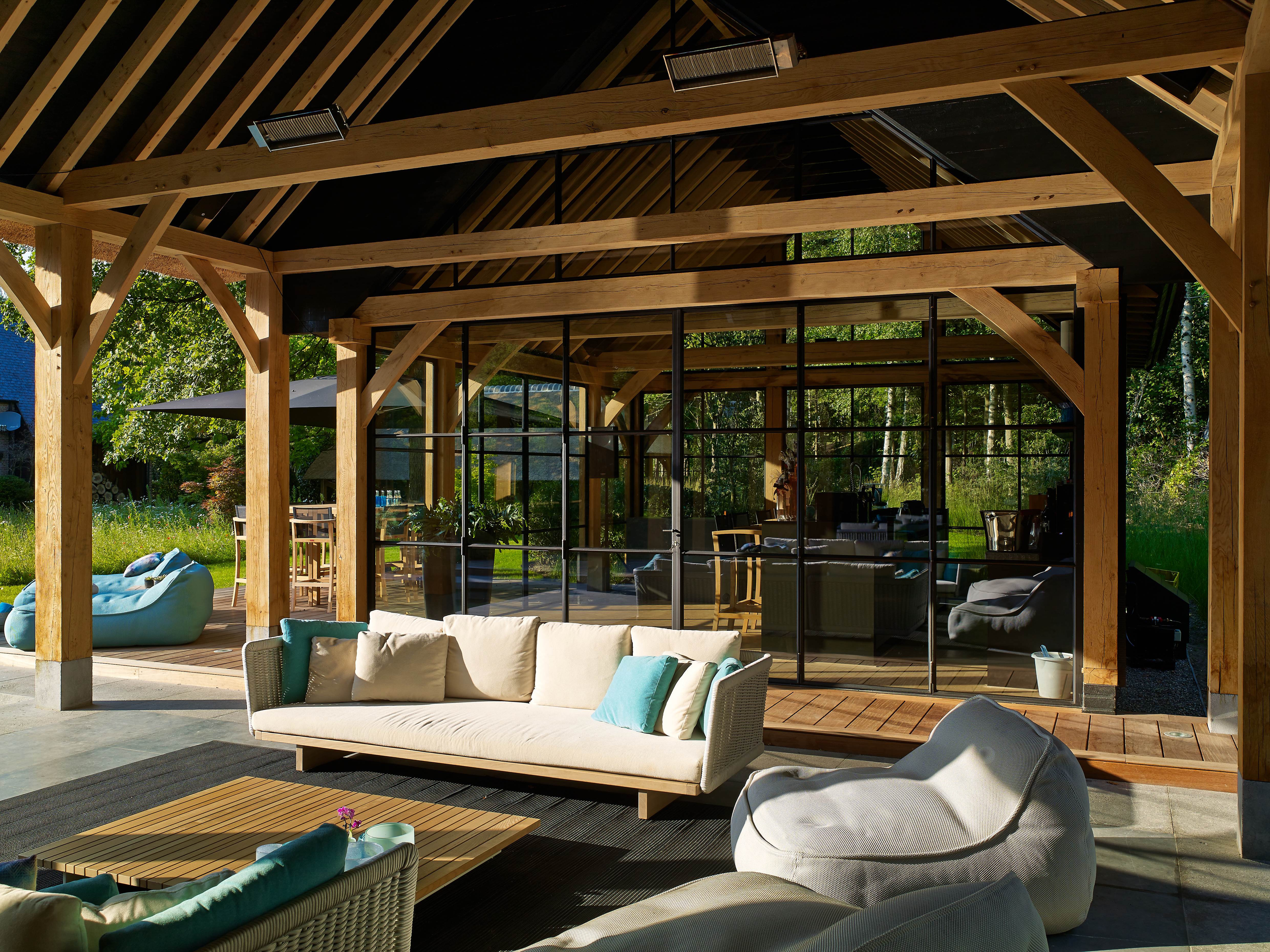 Eikenhouten overkapping terras