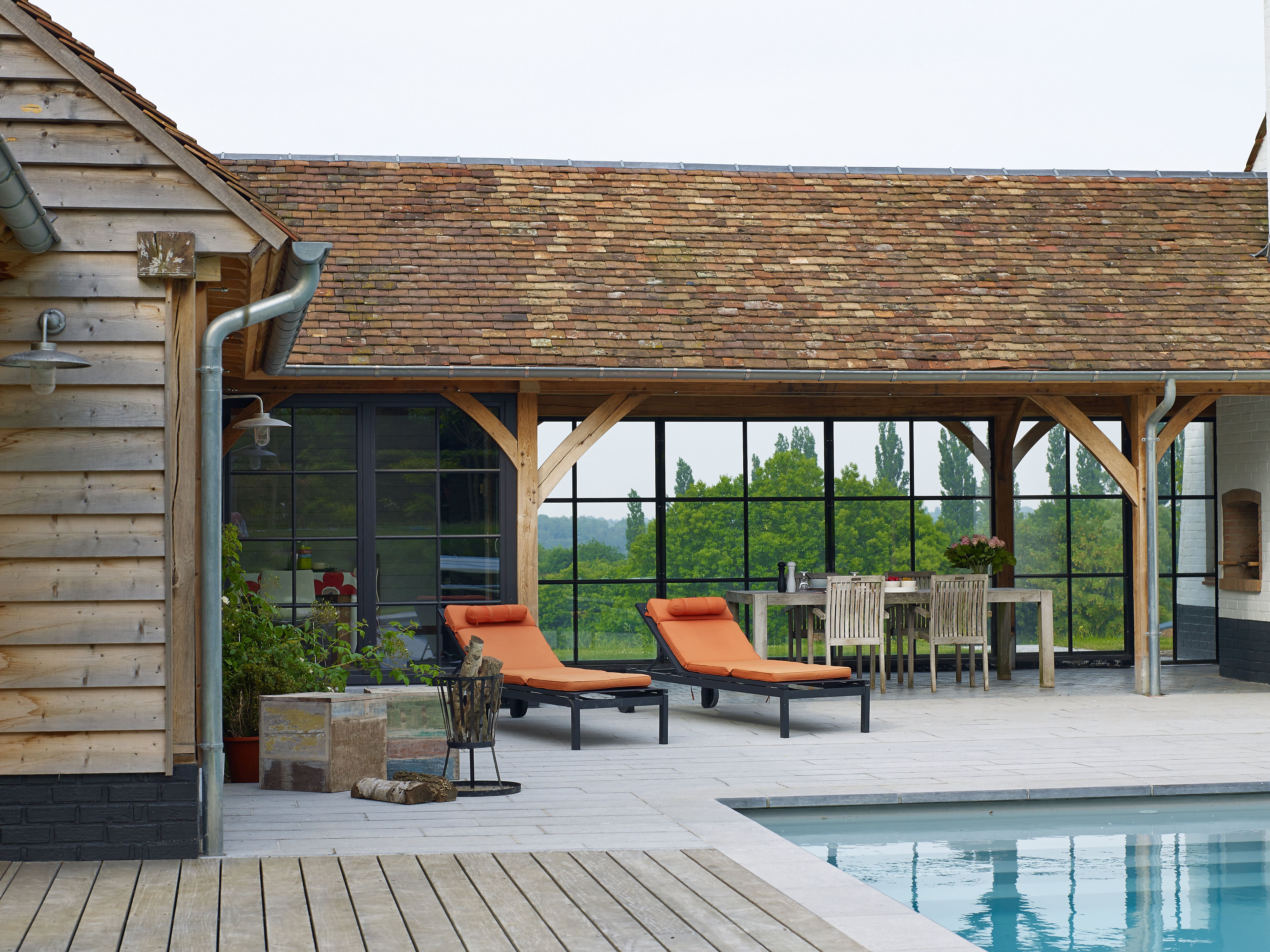 Poolhouse bijgebouw eiken