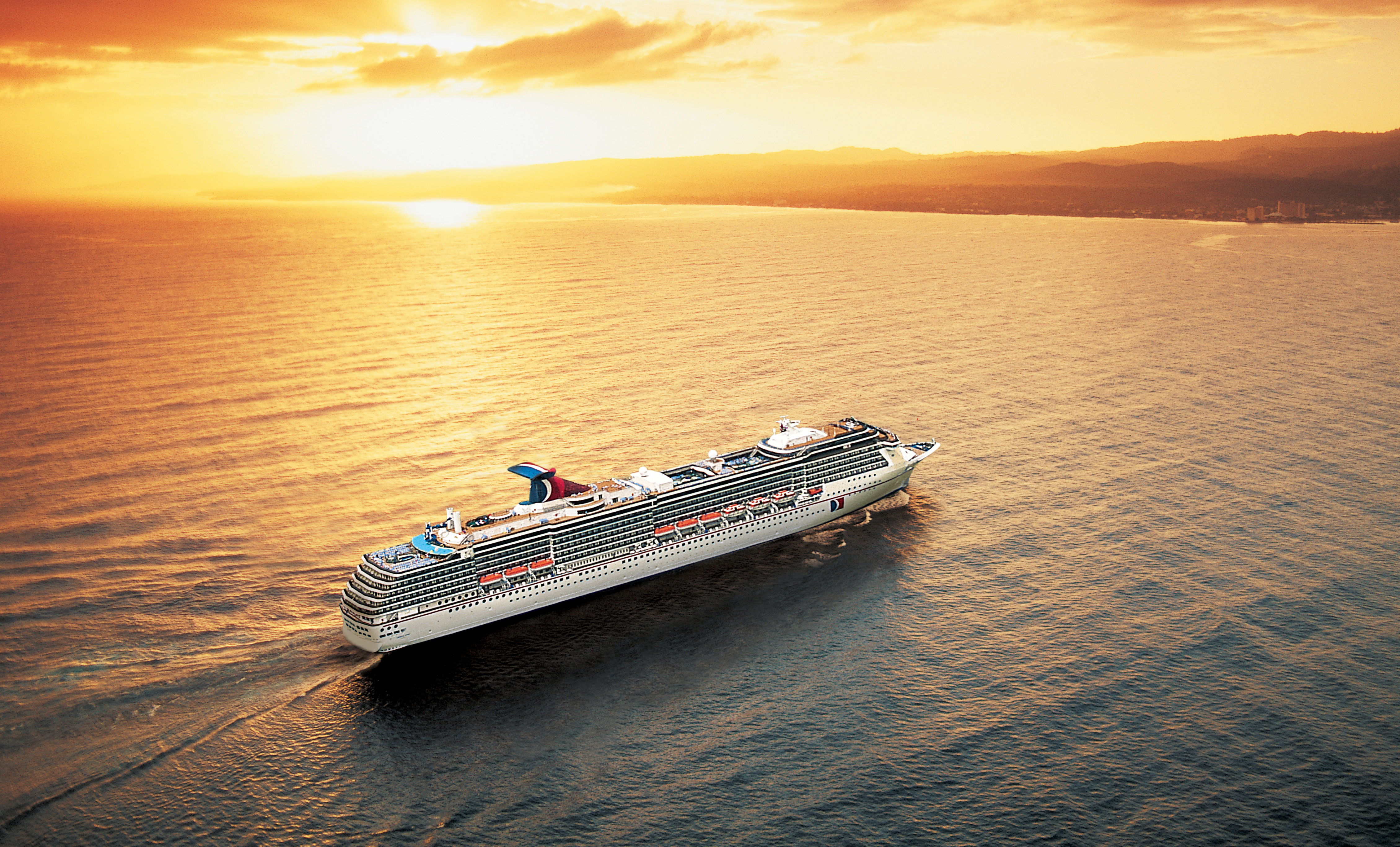 Current location for Carnival Legend Seascanner.co.uk