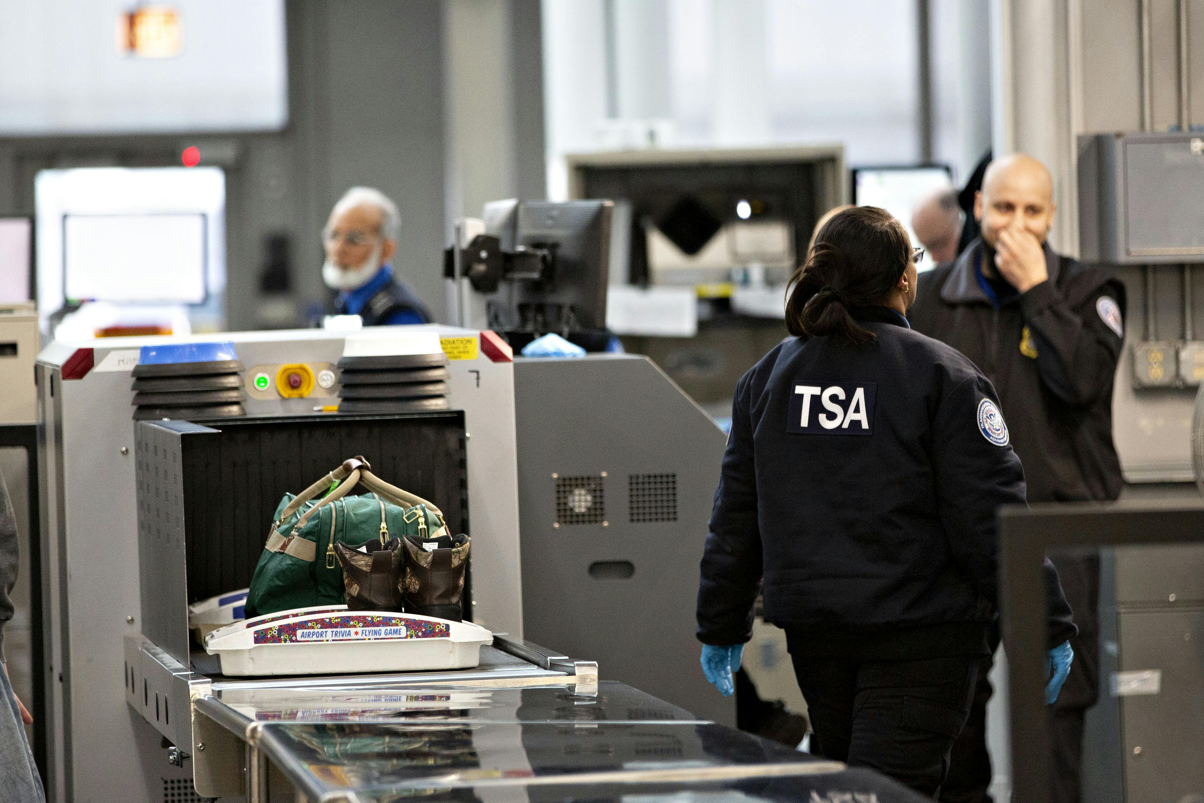 What Are TSA Requirements For Packing Meds In A Pill Case?