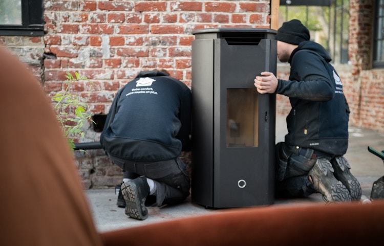 Poêle à bois en panne : premiers gestes et dépannage d'urgence