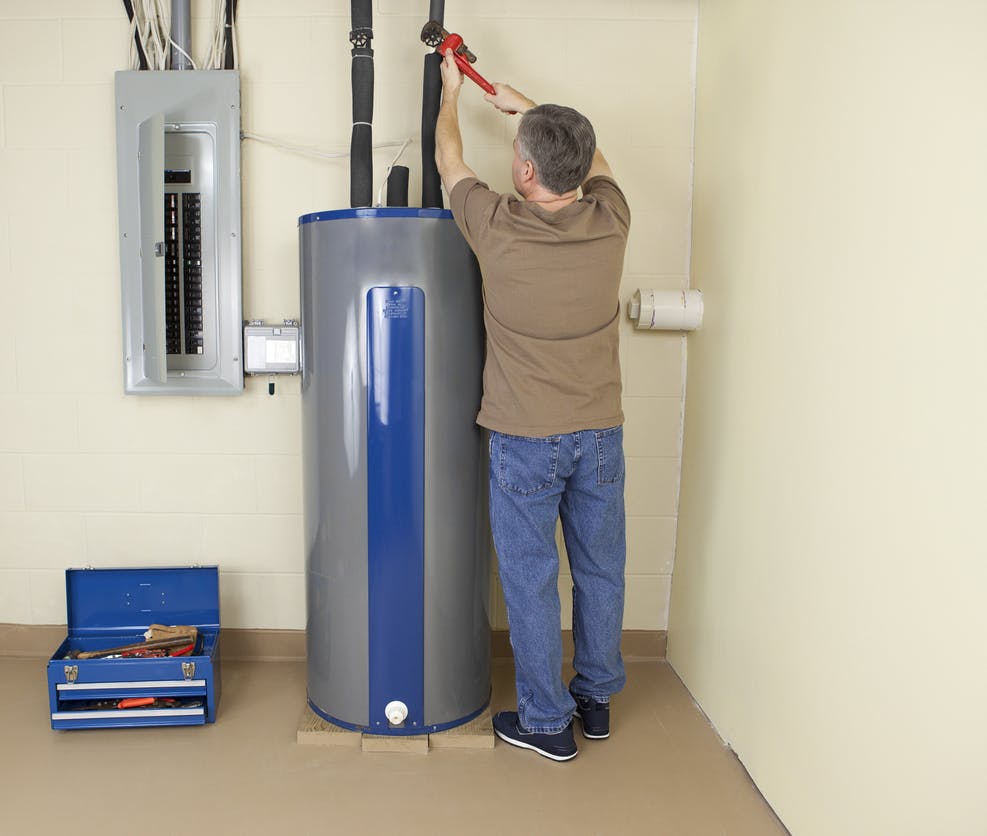 Installation et mise en route de votre chauffe-eau par Concept Habitat Normandie