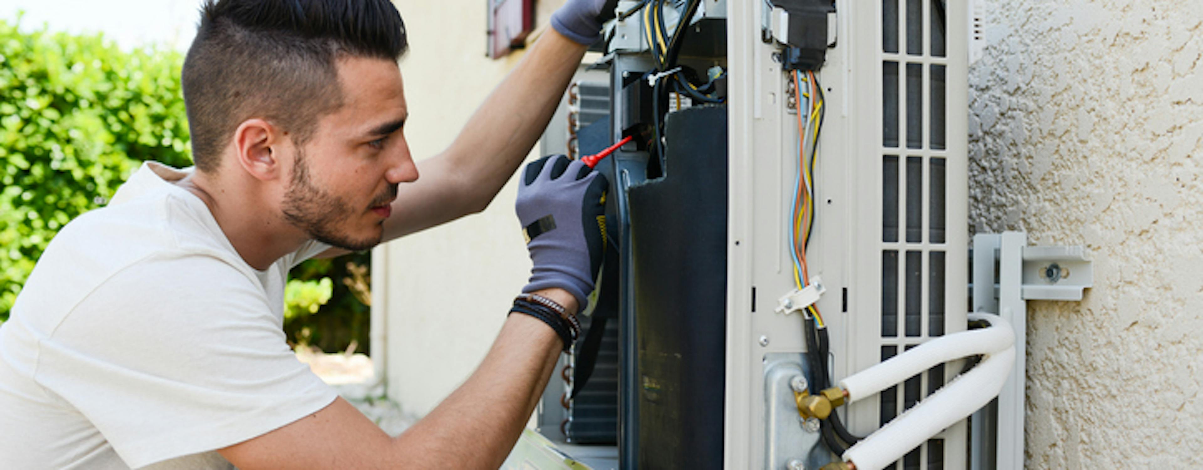 Réparation de climatisation près d'Angers avec JCM et Homestia