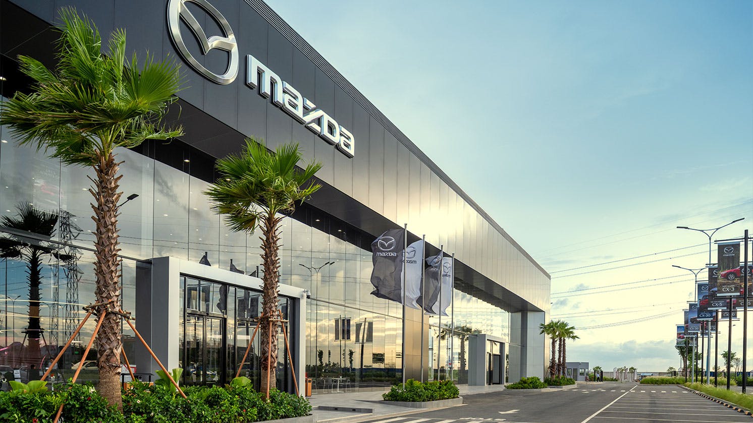 Mazda Cambodia: Meanchey branch is ready to serve to all Mazda enthusiast.