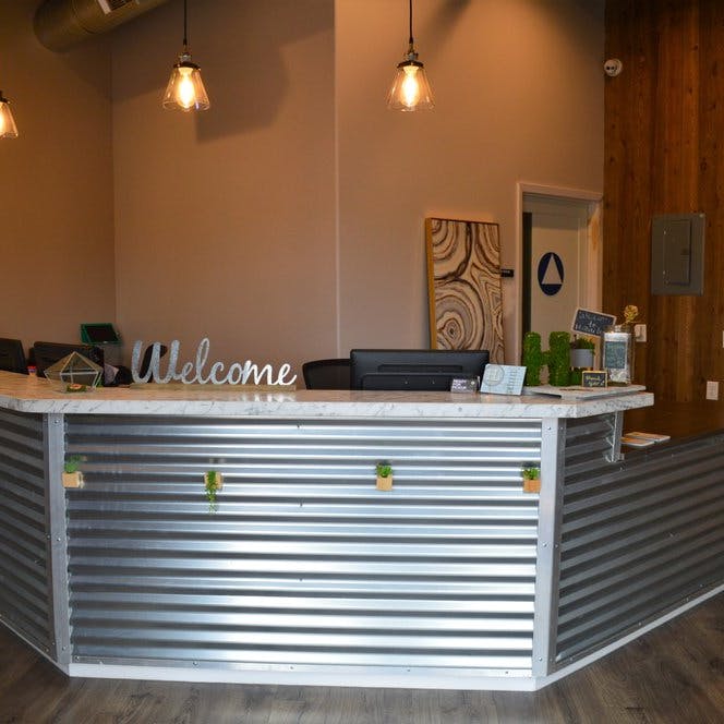 Higher Level Seaside In store front desk