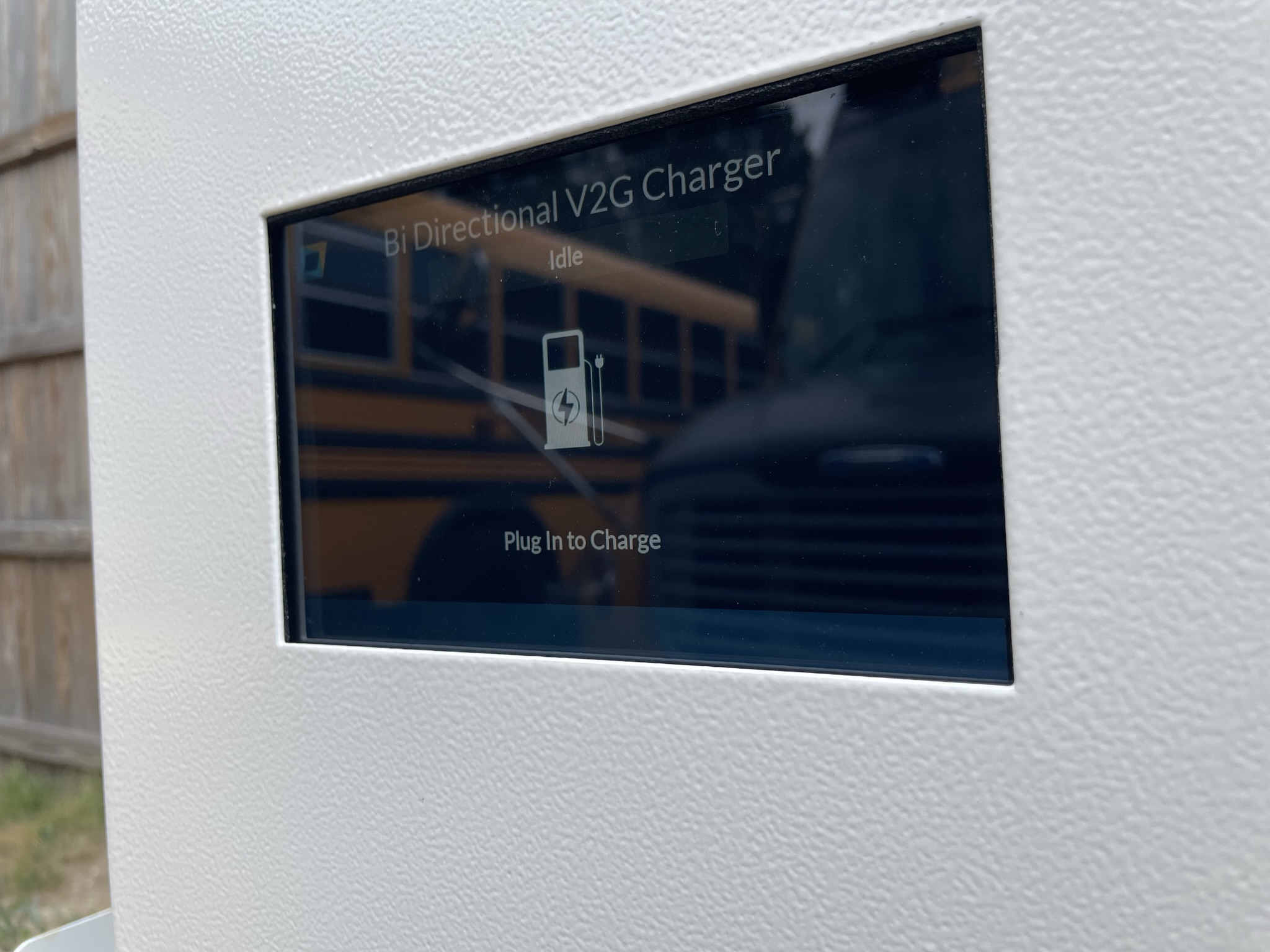 Display screen of bi-directional V2G Charger 