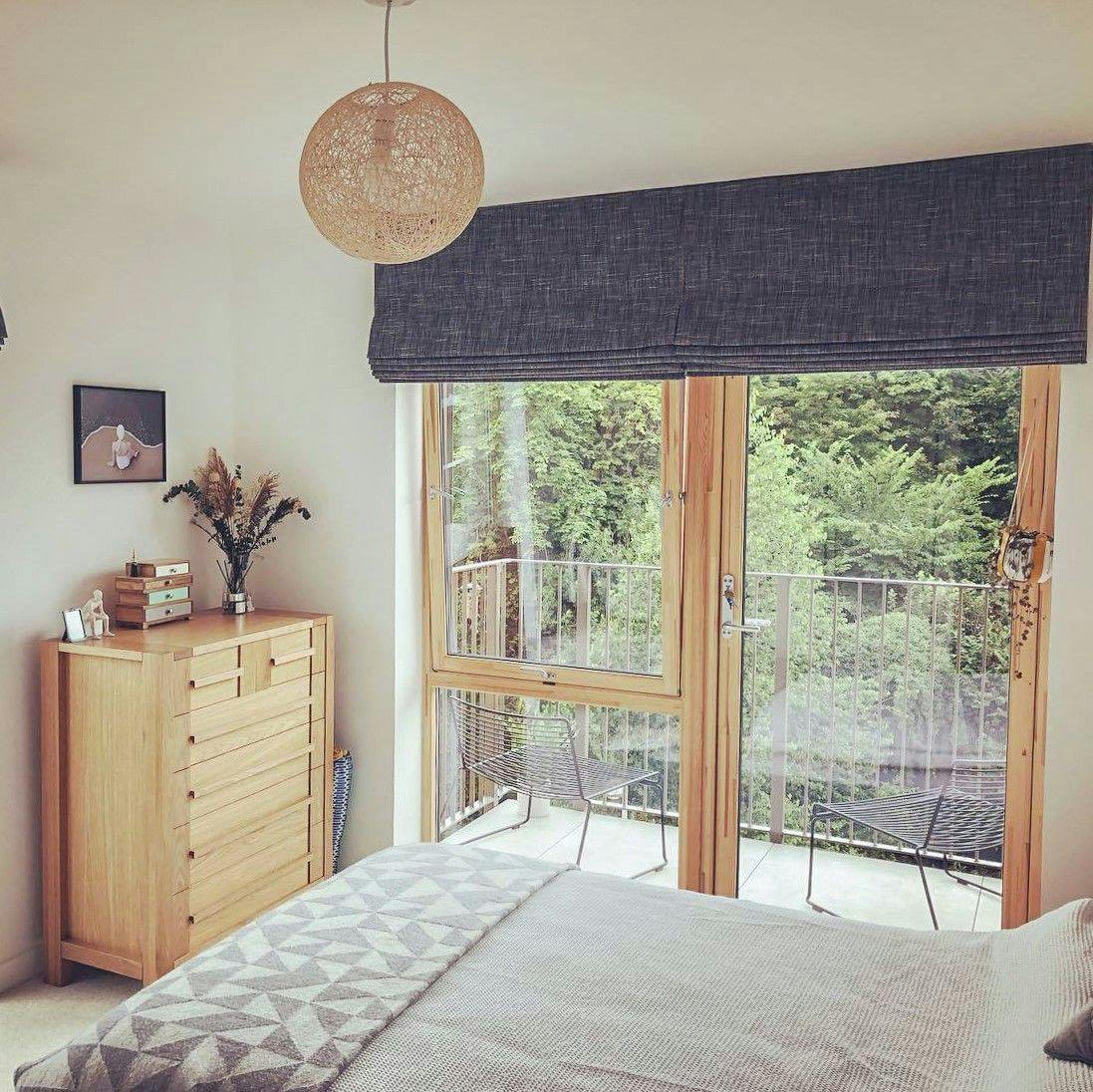 Haddie ocean roman blinds in bedroom