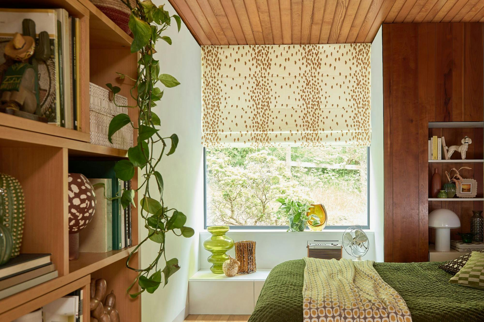 Poodle And Blonde Roman Blinds Tottenham Dalmation Ginger Bedroom