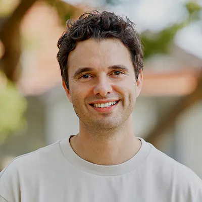 Hireup support worker Andrew's profile picture.