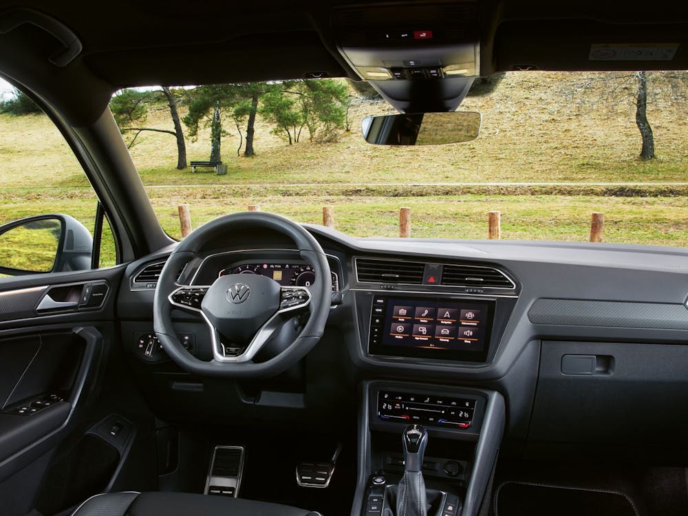 Der VW Tiguan Allspace Life bereits ab 299,- € mtl. im Privatleasing bei Autohaus Hoffmann.