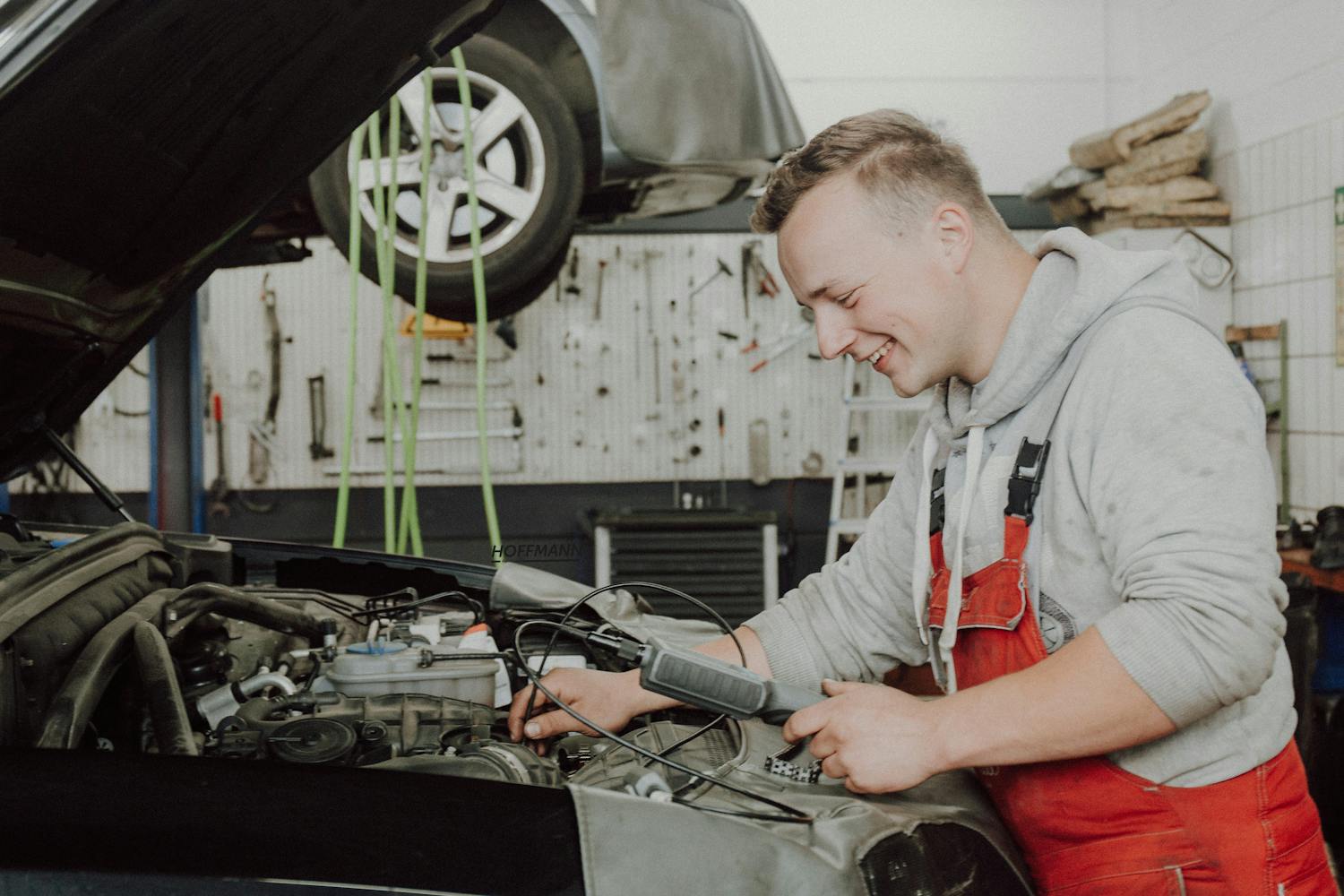 Deine Karriere bei Autohaus Hoffmann in Arnsberg, Bottendorf, Meschede, Sundern, Winterberg.
