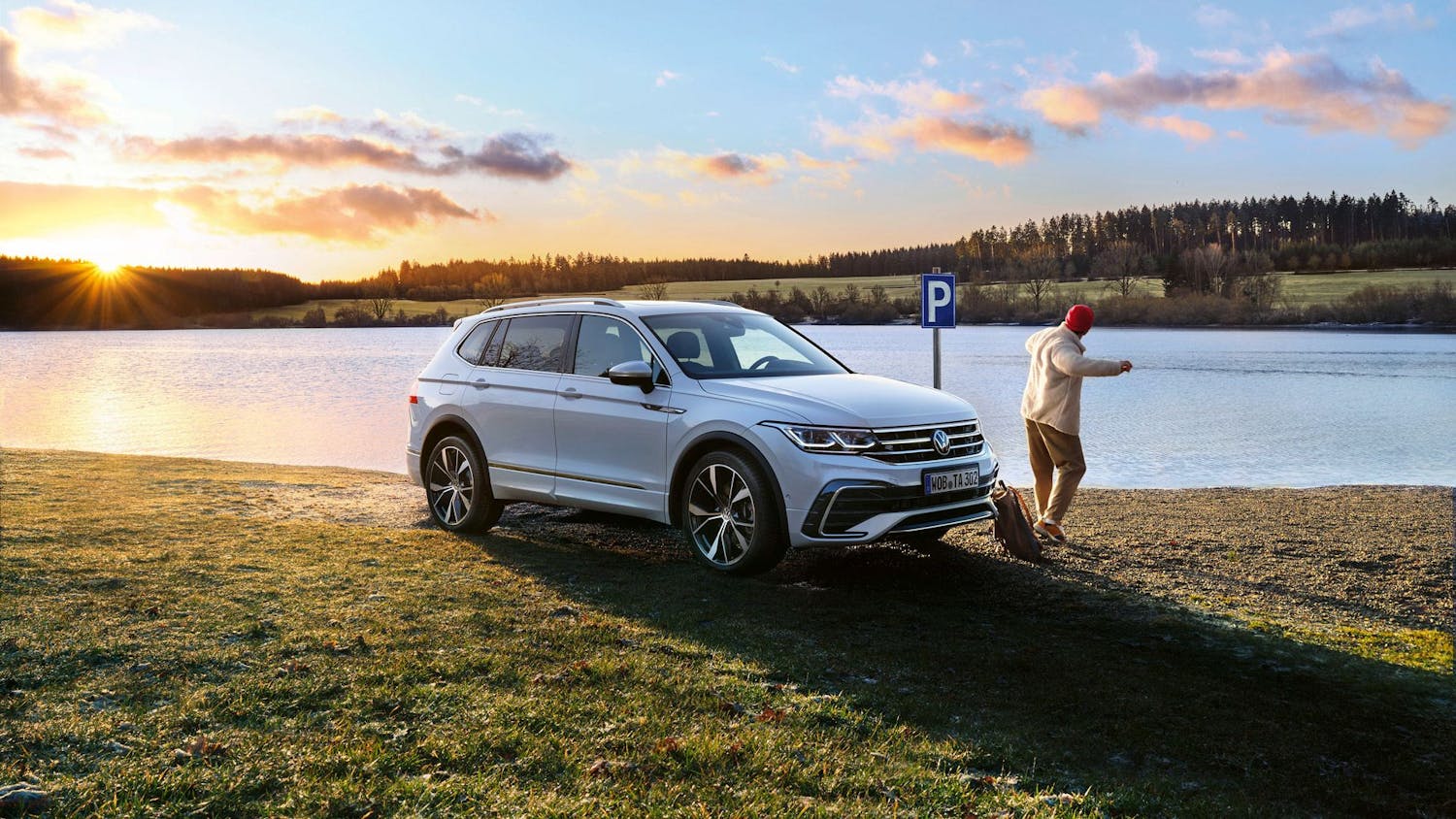 Der VW Tiguan Allspace R-Line bereits ab 266,- € mtl. im Gewerbeleasing bei Autohaus Hoffmann.