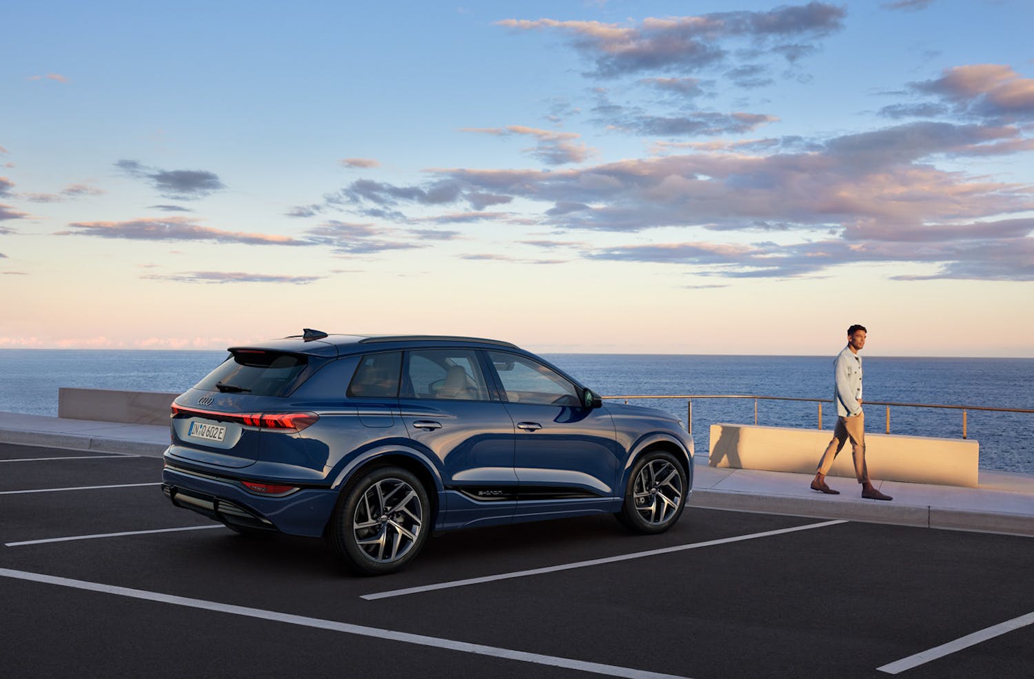 Audi Q6 e-tron live am 20. Juli im Autohaus Hoffmann in Arnsberg und Winterberg