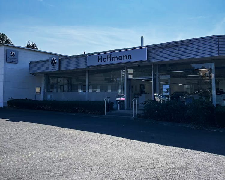 https://images.prismic.io/hoff-webpage/ZtmIYLzzk9ZrXCEF_bild-sundern-hauptstr.jpg?auto=format,compress