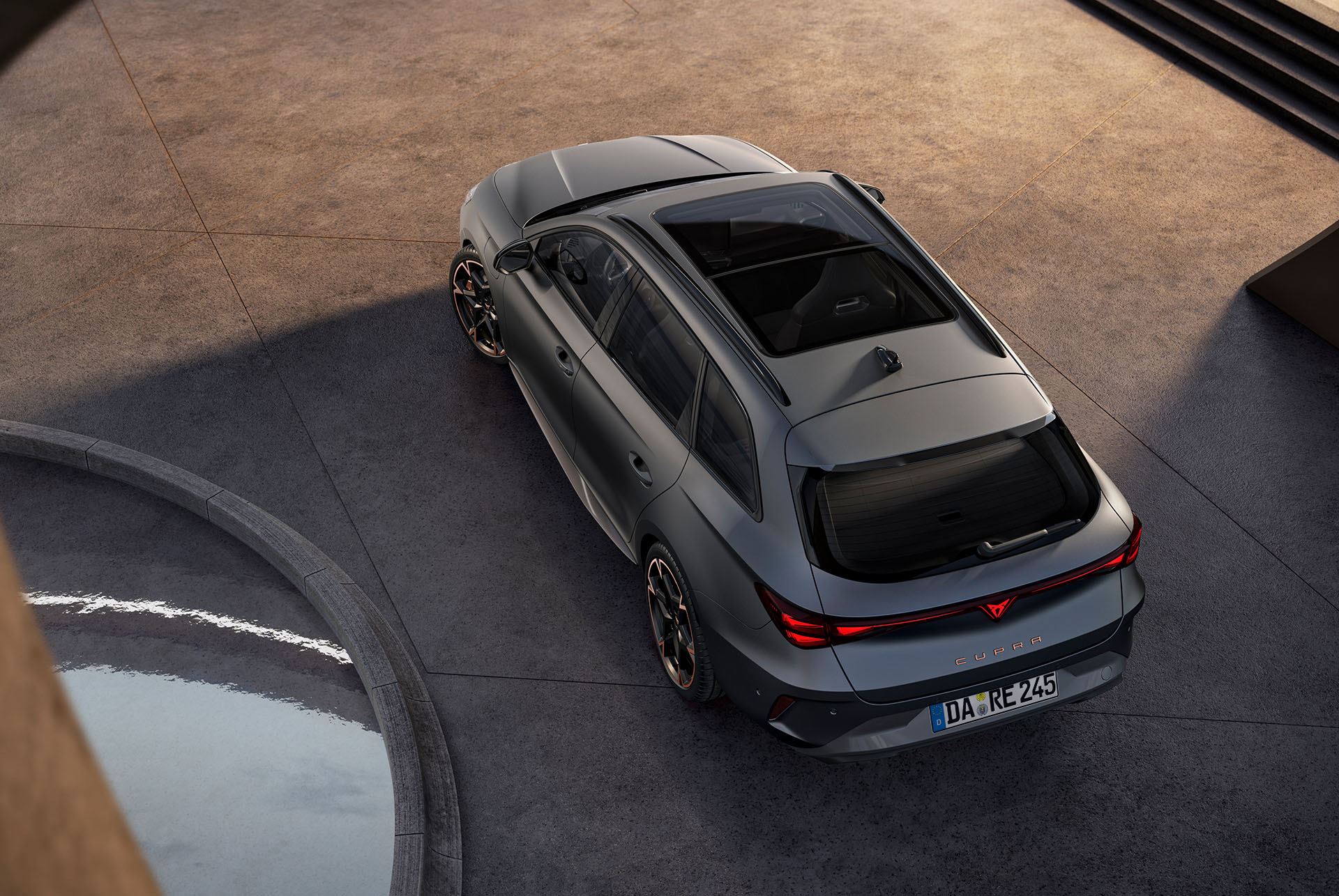 CUPRA Leon Sportstourer aus der Vogelperspektive