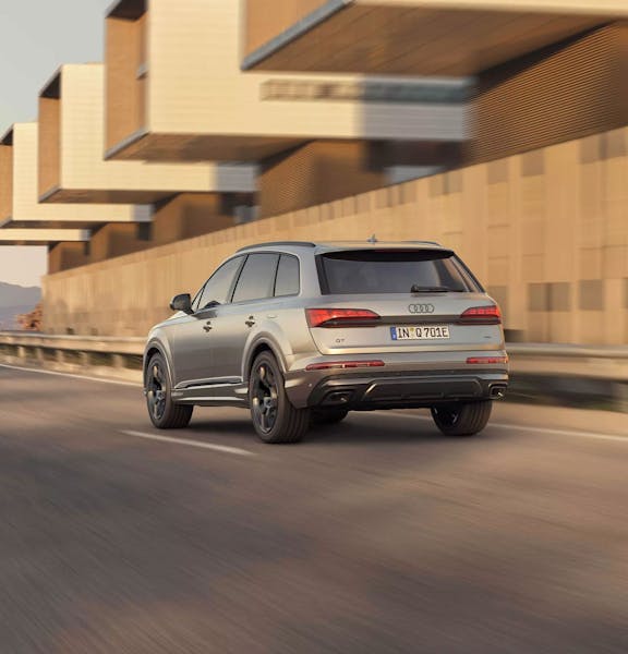Audi Q7 e-Hybrid bei Autohaus Hoffmann