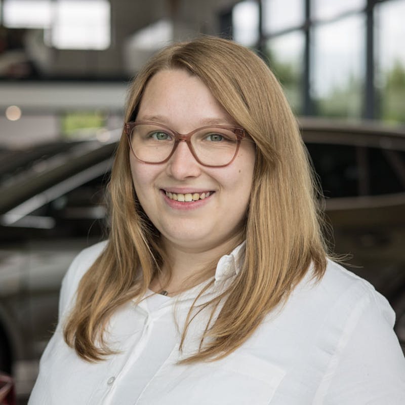 Natascha Ernst vom Autohaus Hoffmann Bottendorf