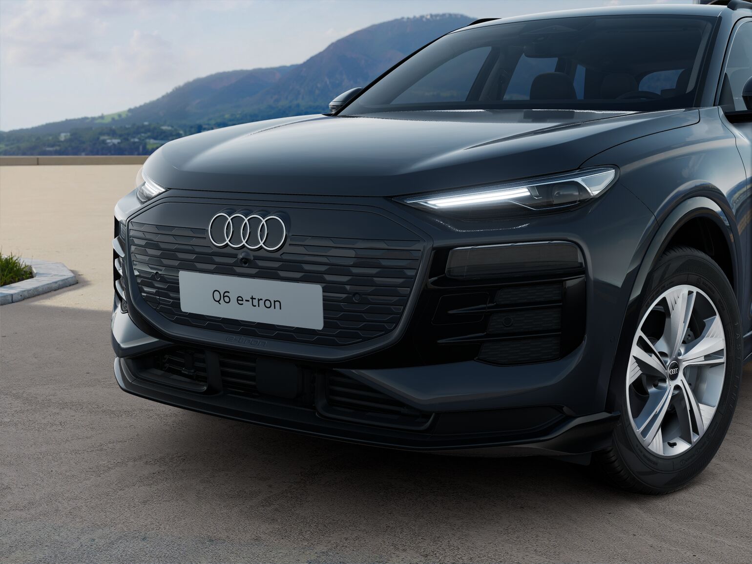 Audi Q6 e-tron Nahaufnahme von Fahrzeugfront