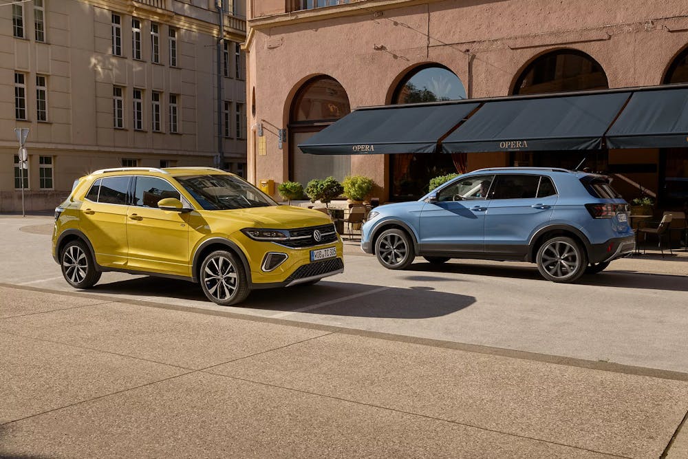 Blick auf das Armaturenbrett des VW T-Cross