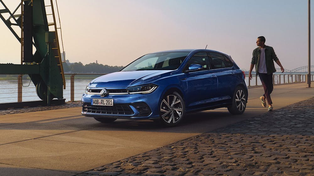 Multifunktionslenkrad und Cockpit in einem VW