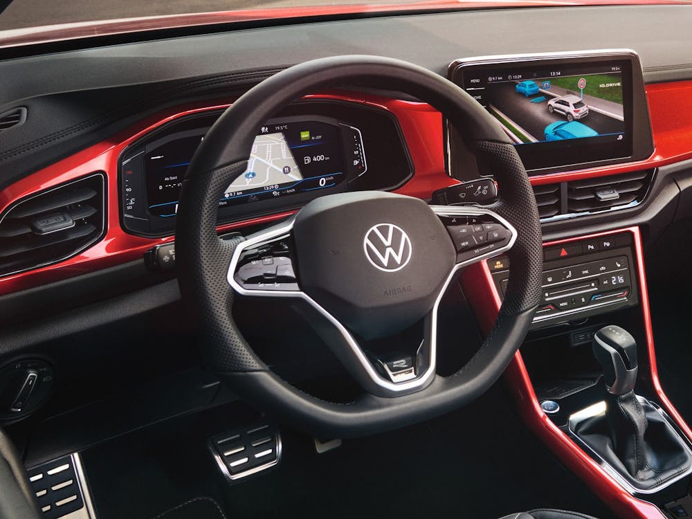 Das neue VW T-Roc Cabriolet bereits ab 225,- e mtl. bei Ihrem Autohaus Hoffmann.