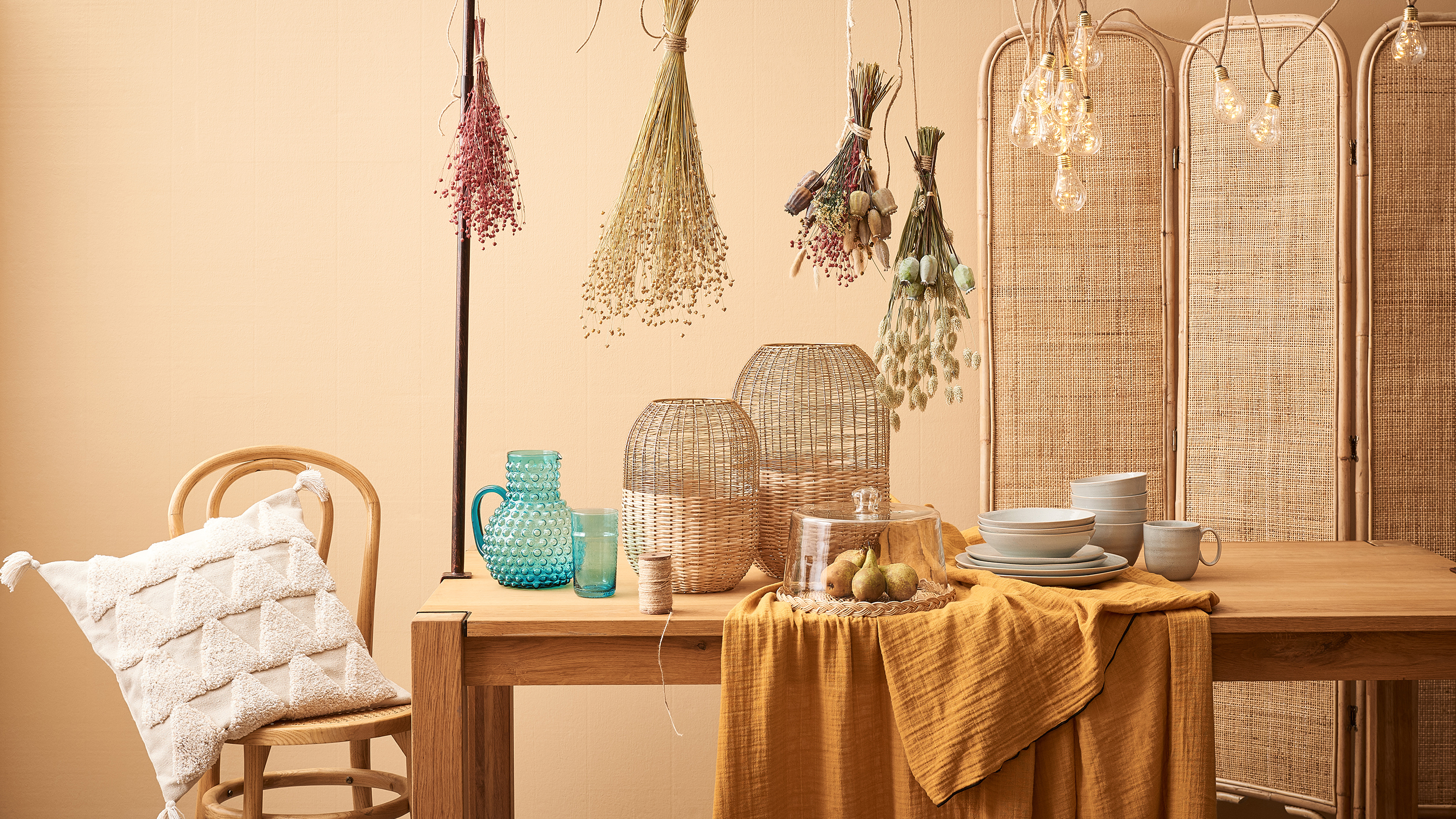 Die Farben des Herbstes (Marke der Textilien und Deko-Objekte: Butlers).