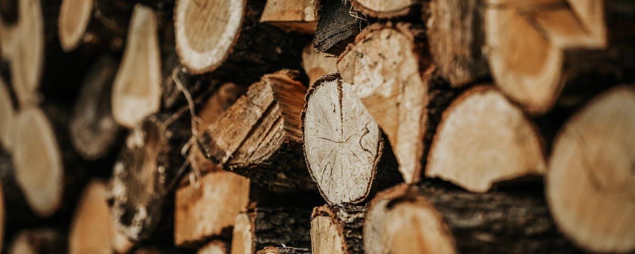 Conseils pour stocker son bois de chauffage