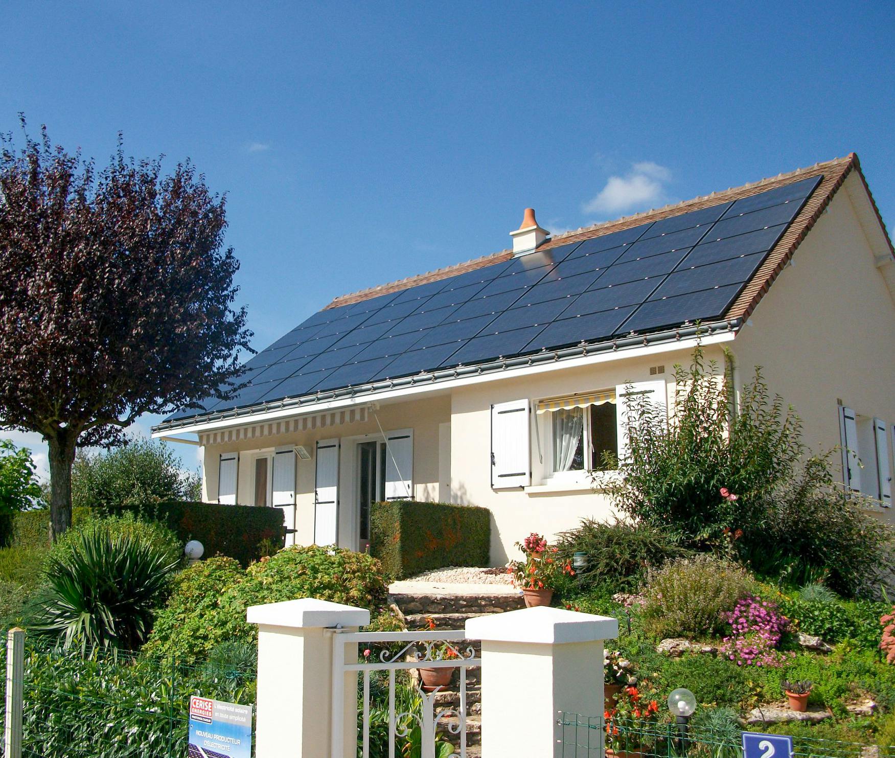 Installation de panneaux photovoltaïques à Ménesplet (24) !