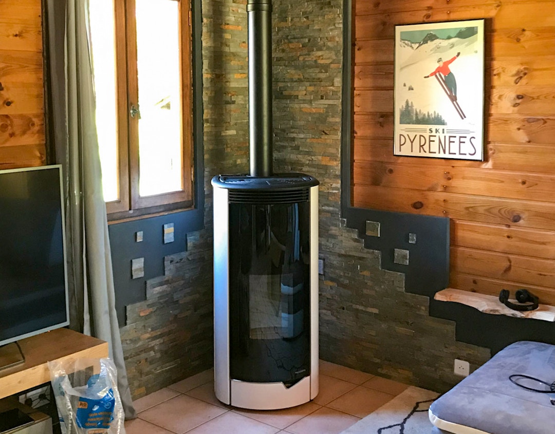 Poêle à granulés en Aquitaine, installé par Cerise Energies