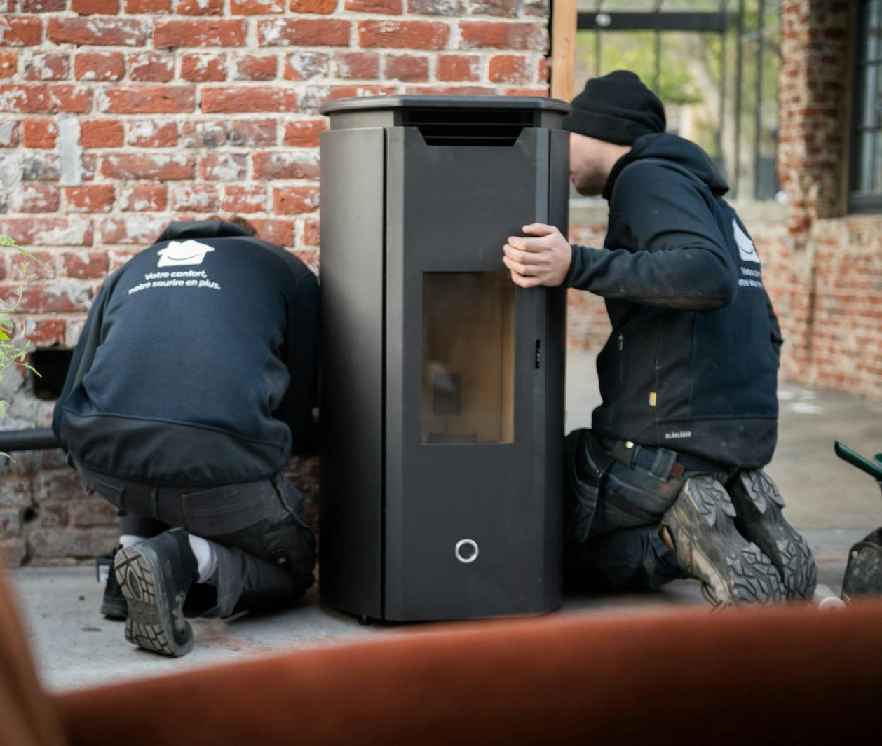 Dépannage d'un poêle à granulés et bois par un technicien spécialisé Chauffage du Nord