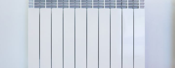 Un radiateur pour chauffer votre logement : Chauffage du Nord vous accompagne à Lille (59)