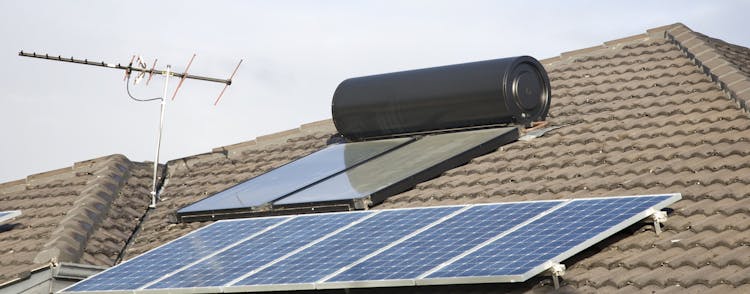 Pose en chauffe-eau solaire Bayonne, Dax, Biscarrosse, Mont de Marsan