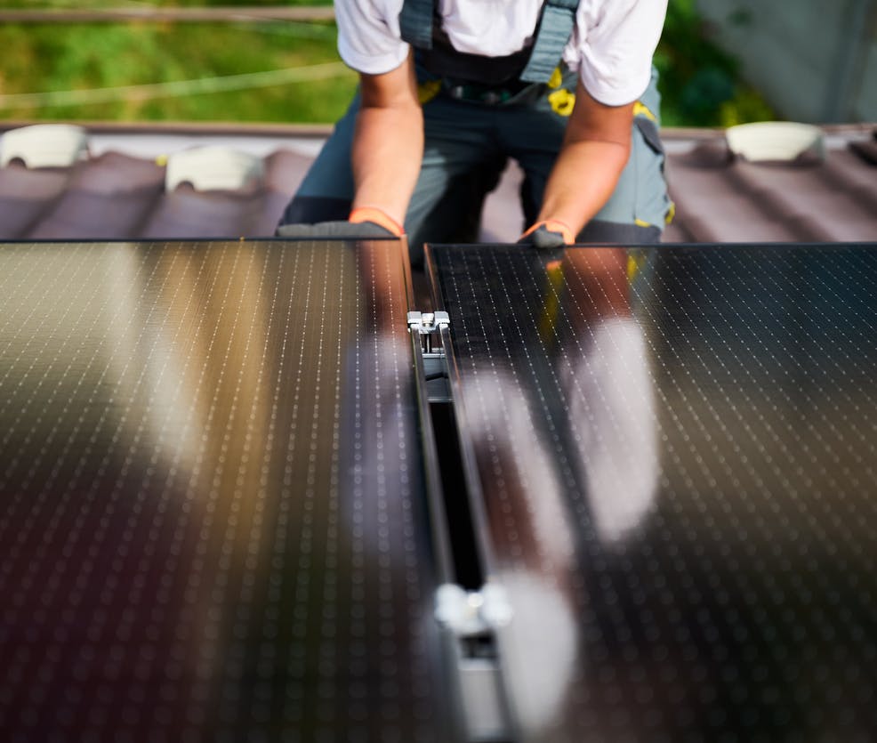 Installation de panneaux solaires photovoltaïques autour de Cannes, Nice, Monaco par EGS Energies