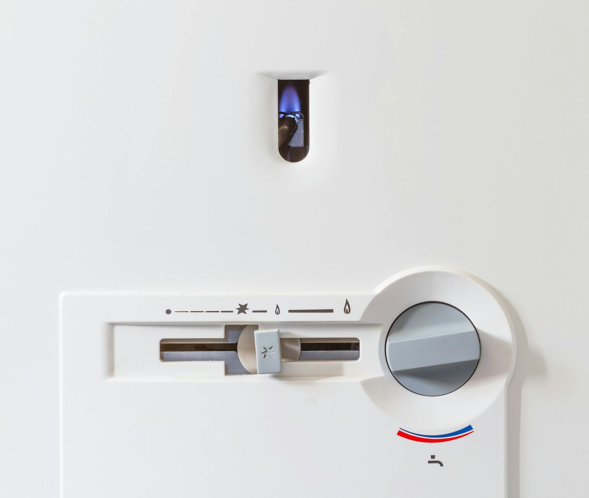 installation de votre chauffe-eau gaz par un chauffagiste expert dans le domaine